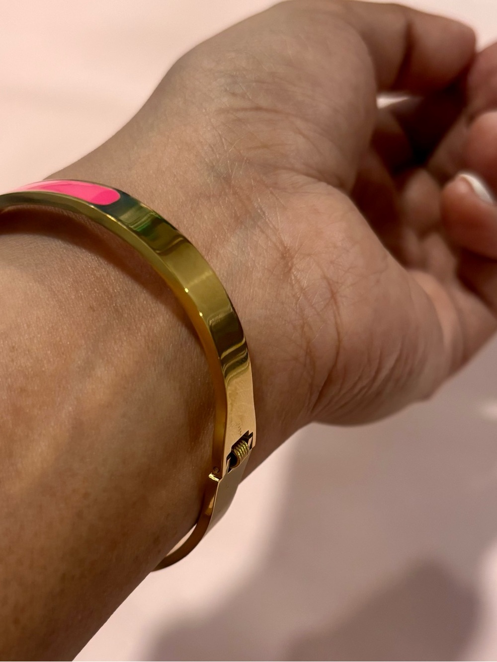 🩷Hot Pink🩷 Clasp Bangle Bracelet Size PM Small Luxury Designer Letter H - Picture 14 of 14